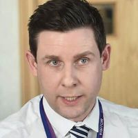 Image of clinical team member - Dr Philip Veal